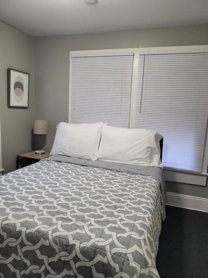 Two Bedroom Home In Beautiful Downtown Lakeland Exterior foto