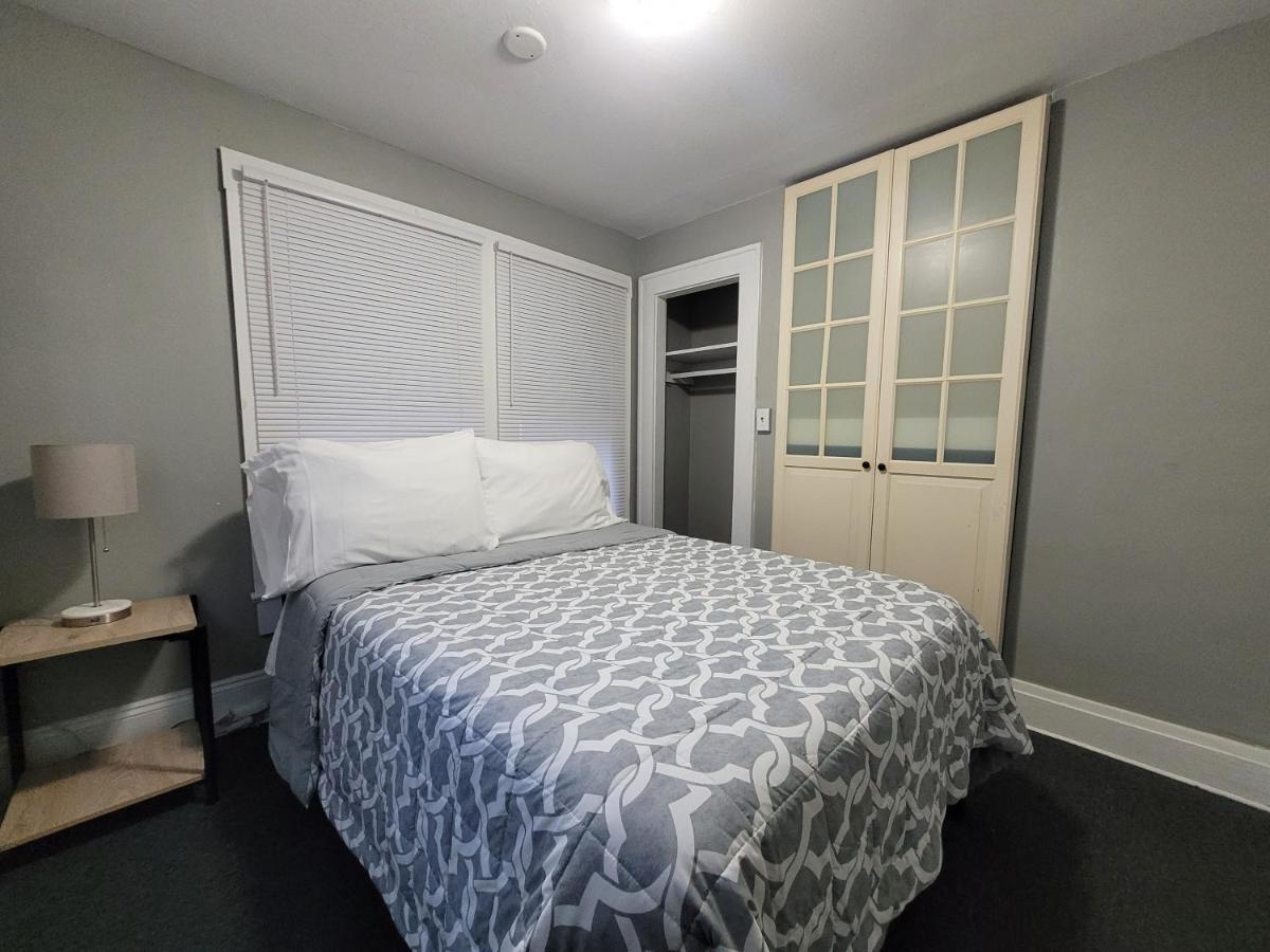 Two Bedroom Home In Beautiful Downtown Lakeland Exterior foto