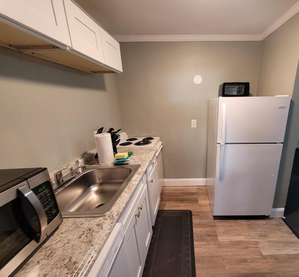 Two Bedroom Home In Beautiful Downtown Lakeland Exterior foto