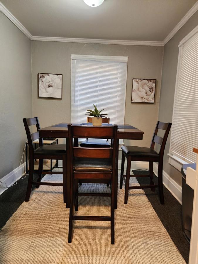 Two Bedroom Home In Beautiful Downtown Lakeland Exterior foto